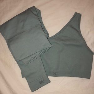Set Active Moon sports bra/leggings